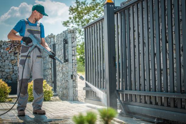 Best Patio and Deck Pressure Washing  in Saratoga, WY